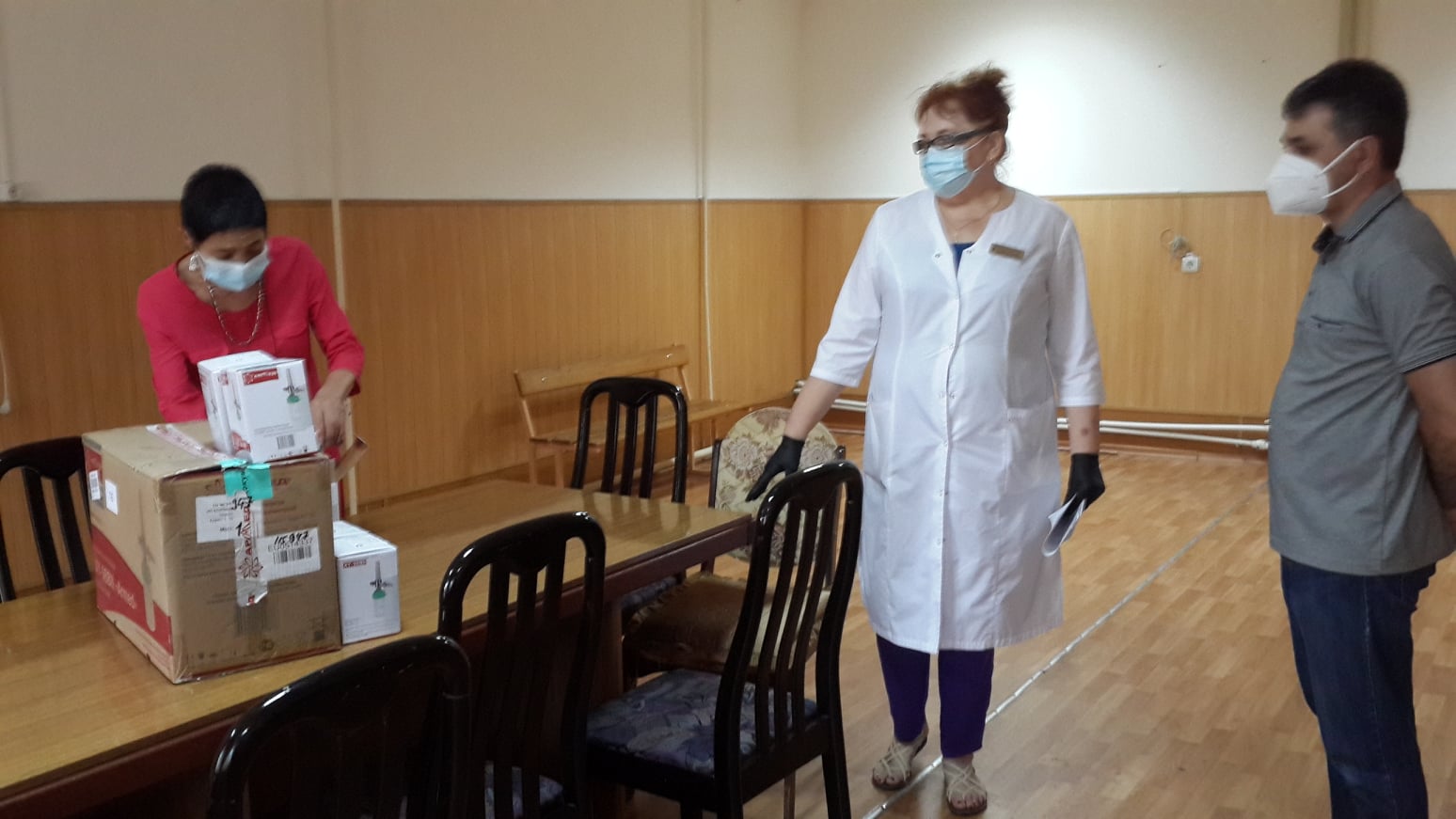 Инфекционная больница Черкесска рада новым приборам